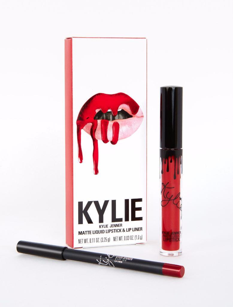 rossetto rosso kylie jenner